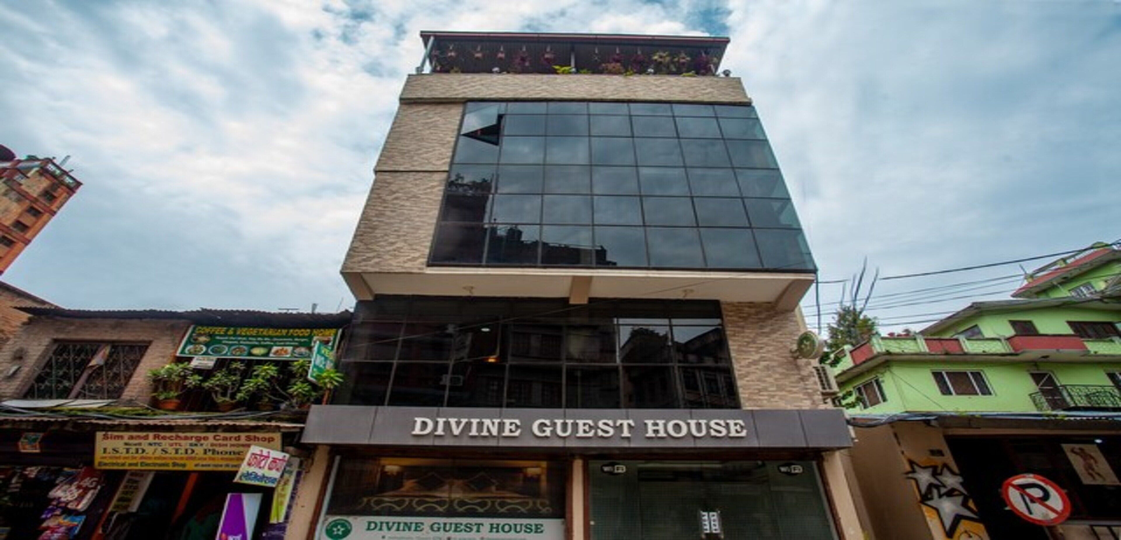 MeroStay Divine Guest House