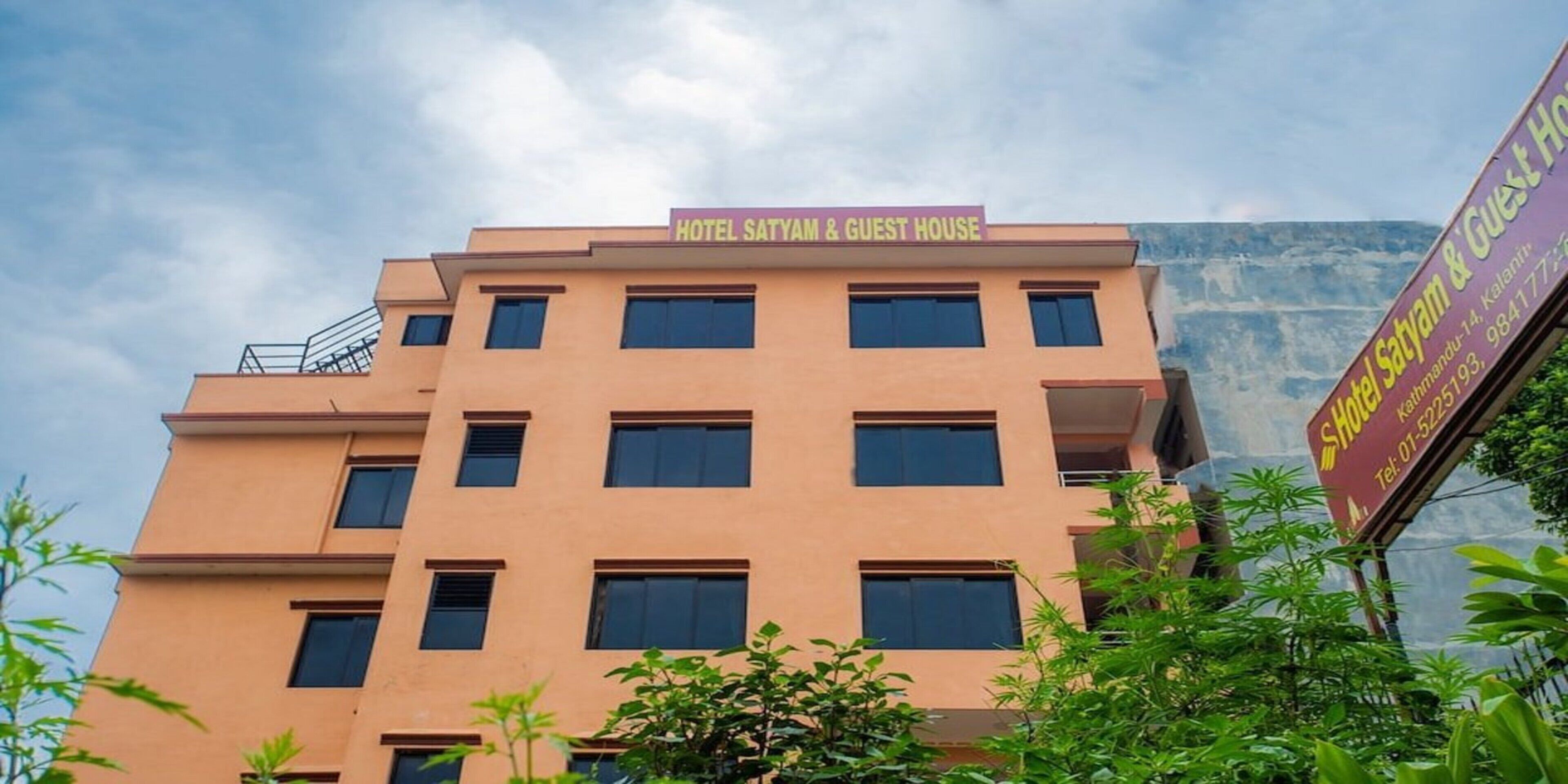 MeroStay Hotel Satyam