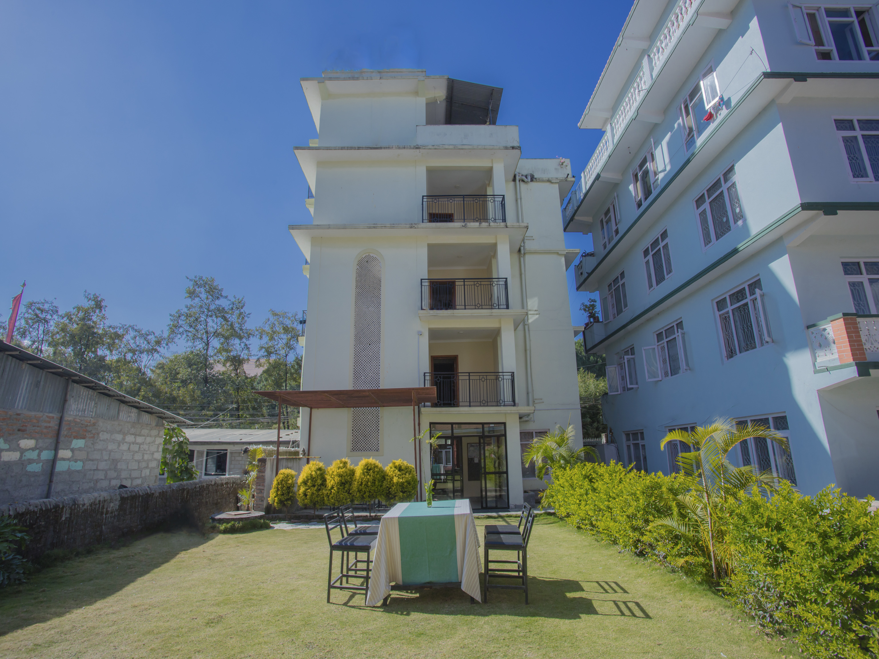 OYO 246 Tensar Hotel