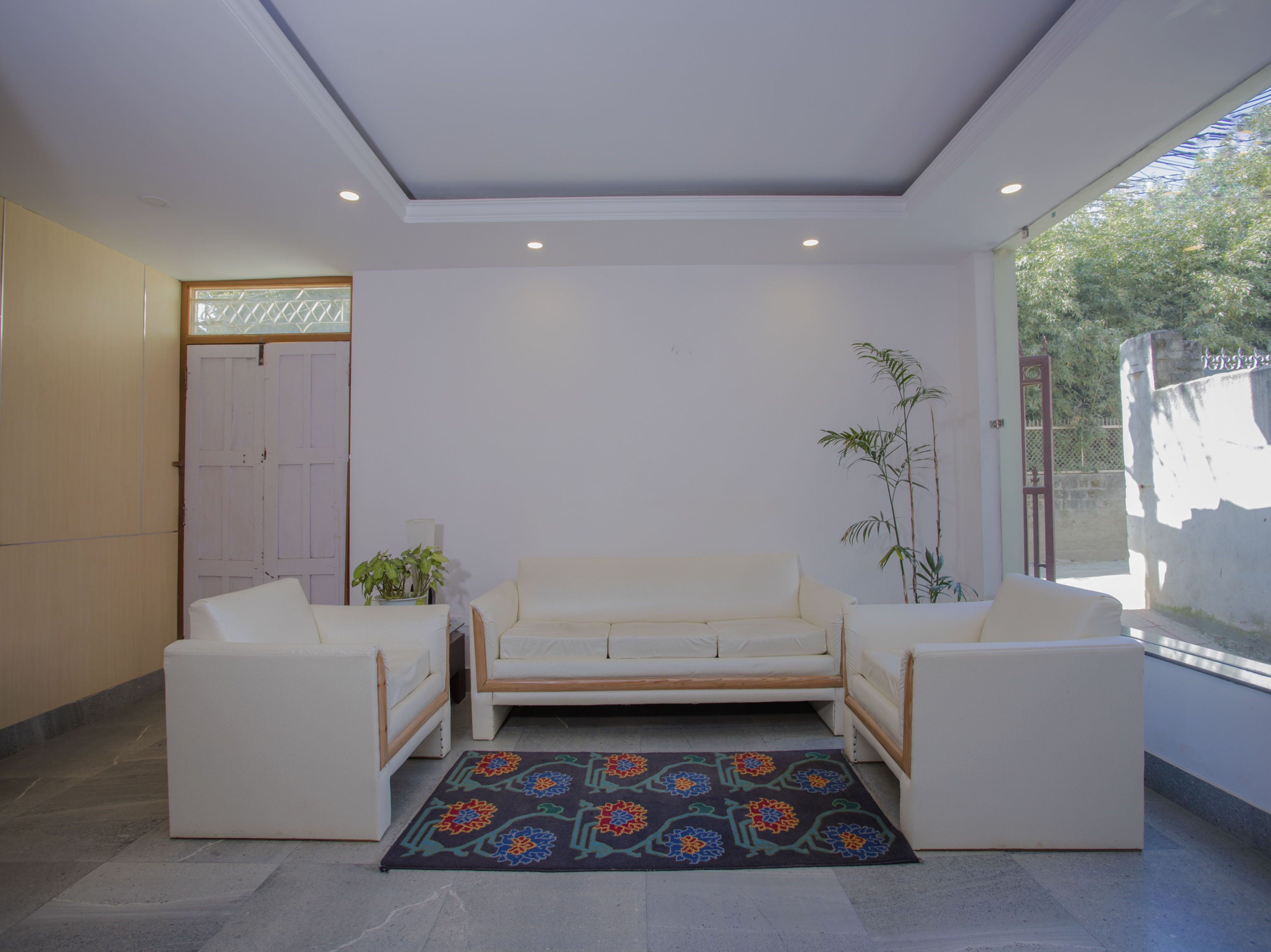 OYO 246 Tensar Hotel