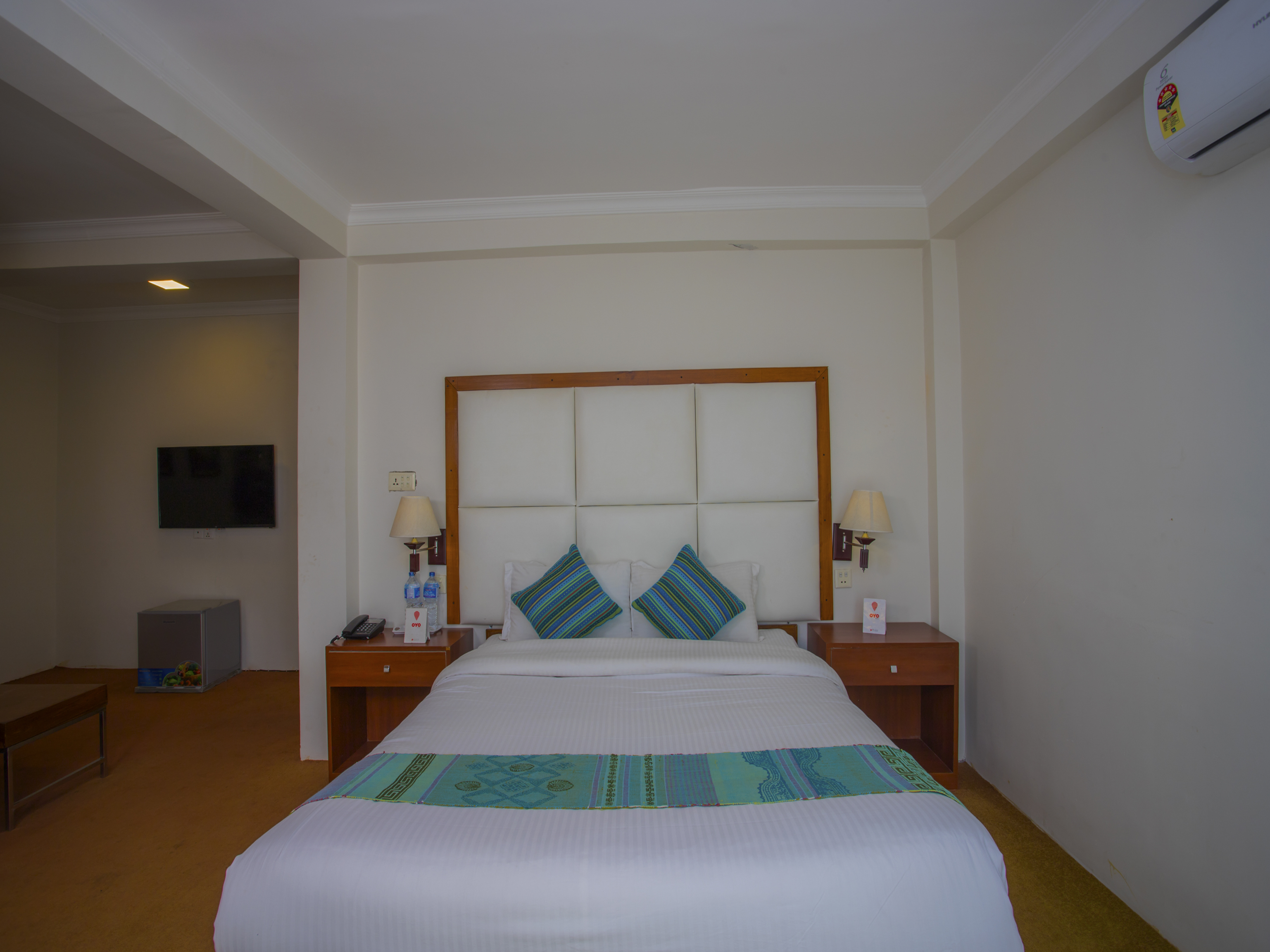 OYO 246 Tensar Hotel