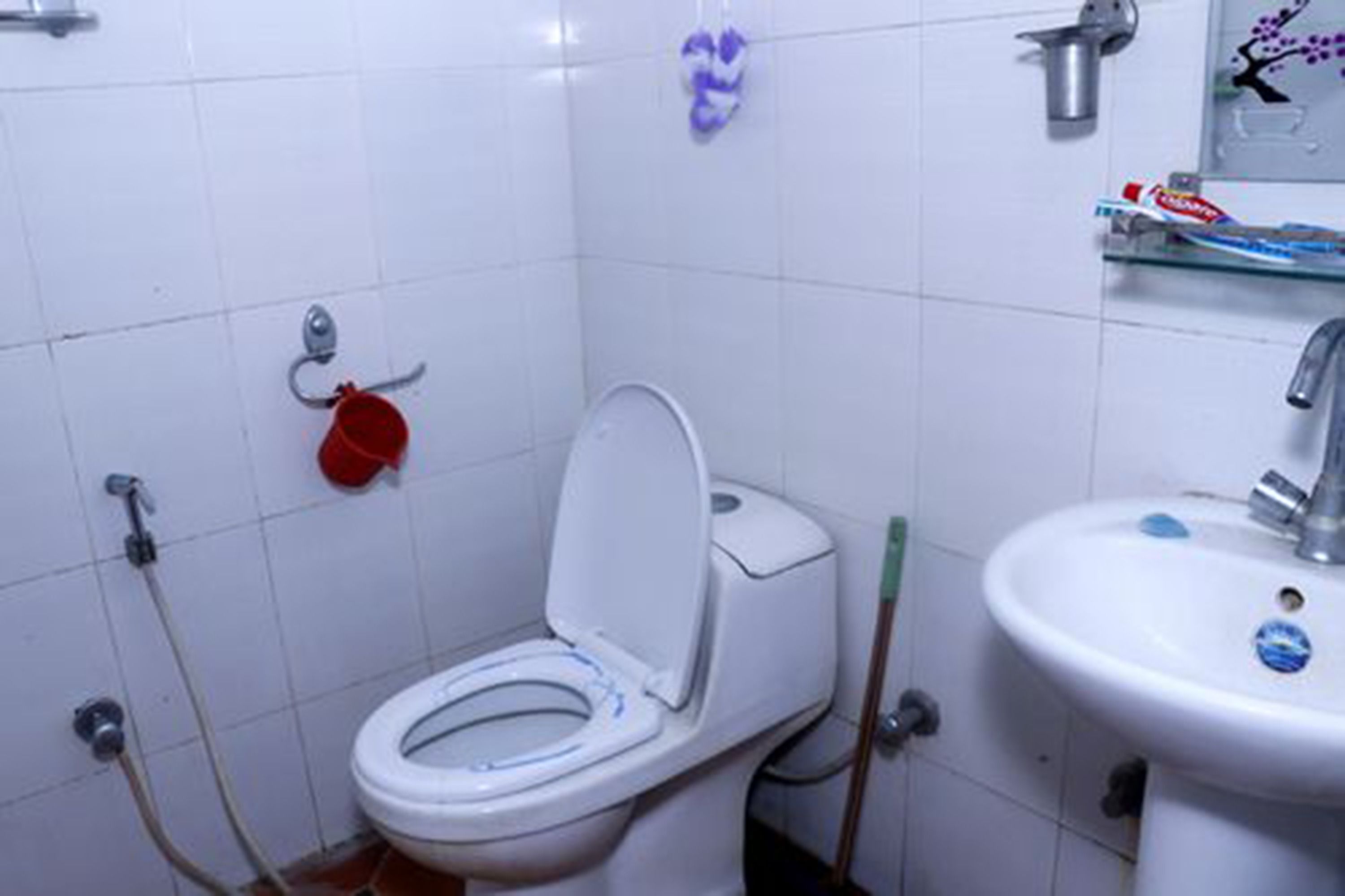 Sara's Backpackers Hostel
