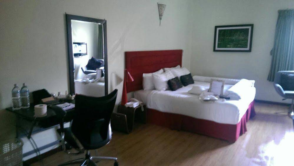 Shaligram Hotel