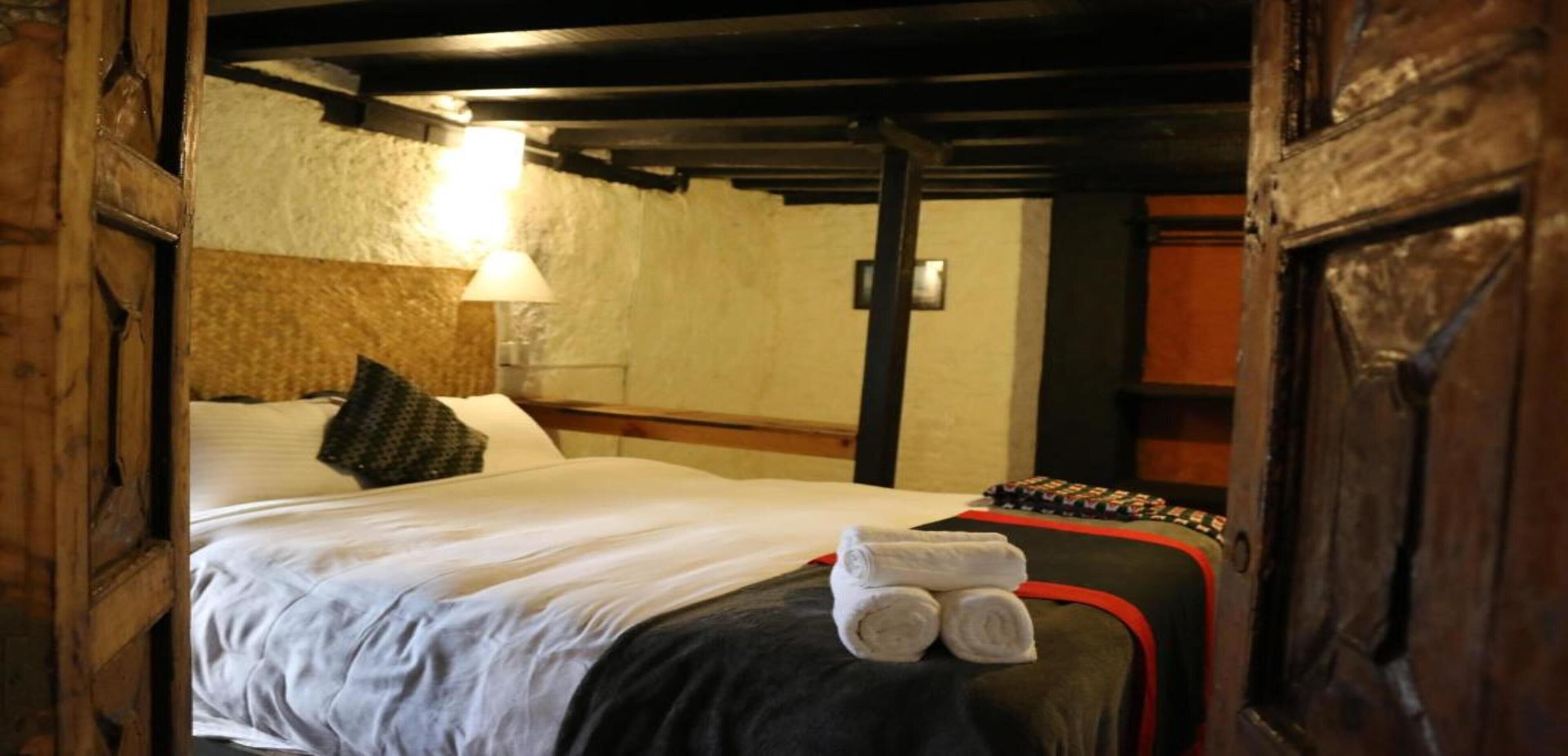 The Heera Inn