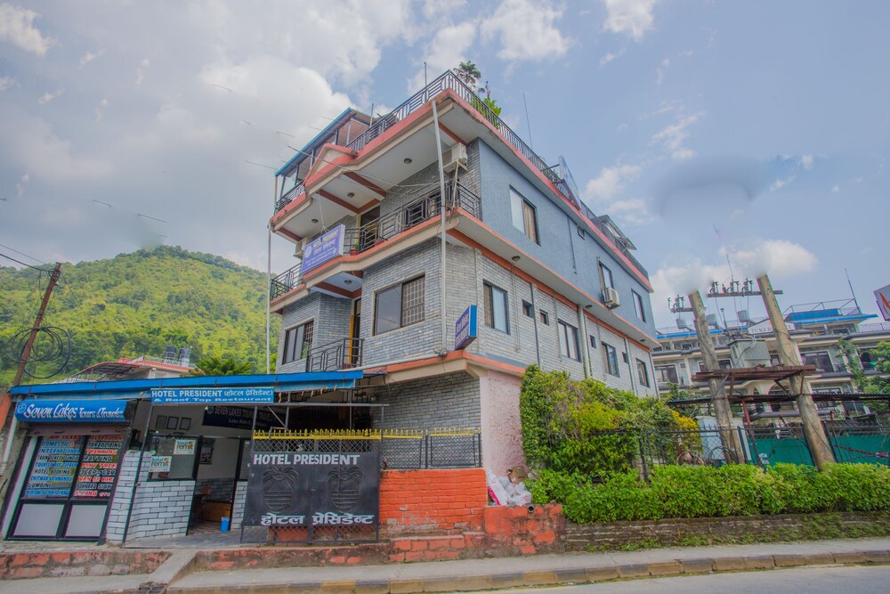 Hotel President by OYO Rooms