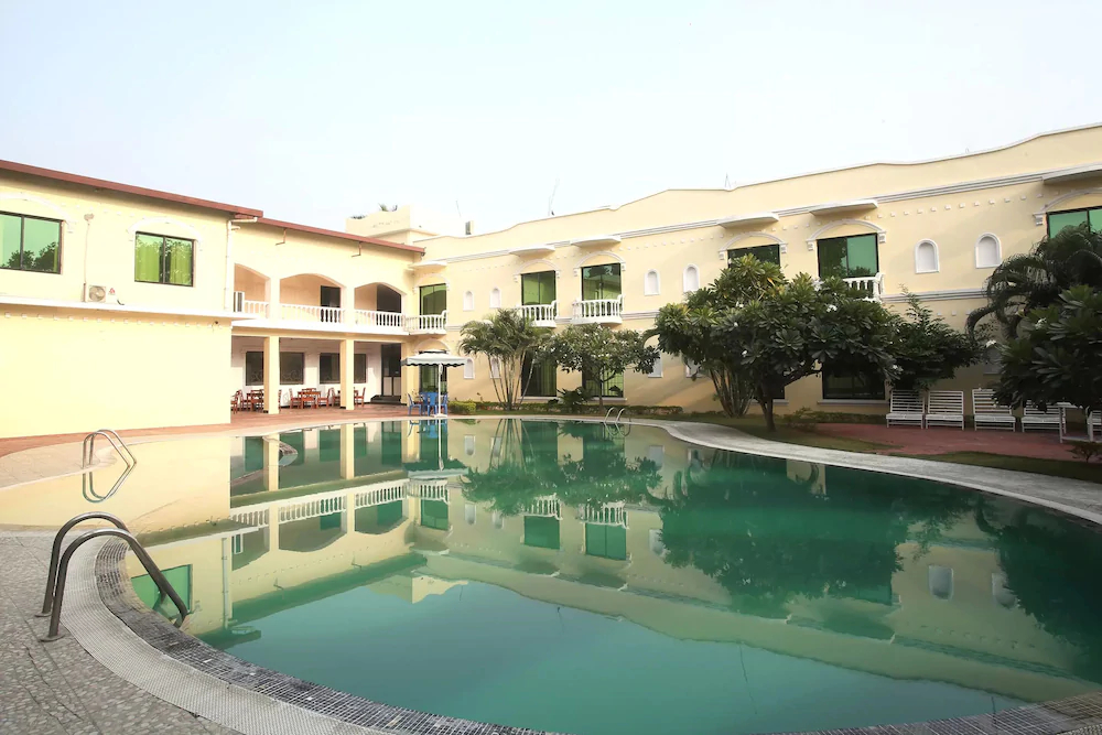 Hotel Sneha by OYO Rooms