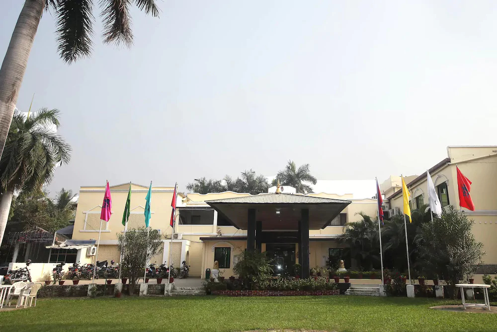 Hotel Sneha by OYO Rooms