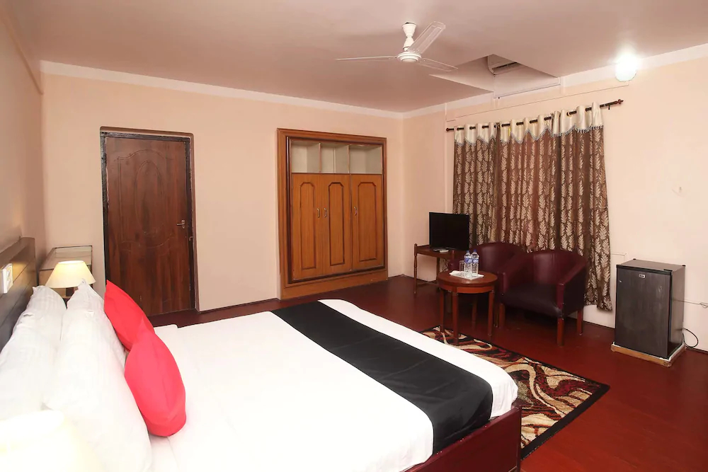 Hotel Sneha by OYO Rooms