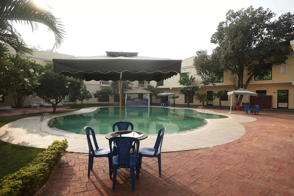 Hotel Sneha by OYO Rooms