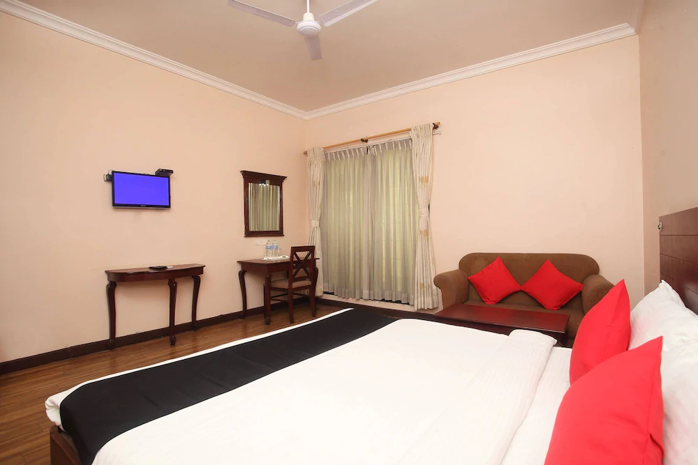 Hotel Sneha by OYO Rooms