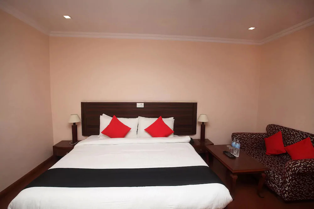 Hotel Sneha by OYO Rooms