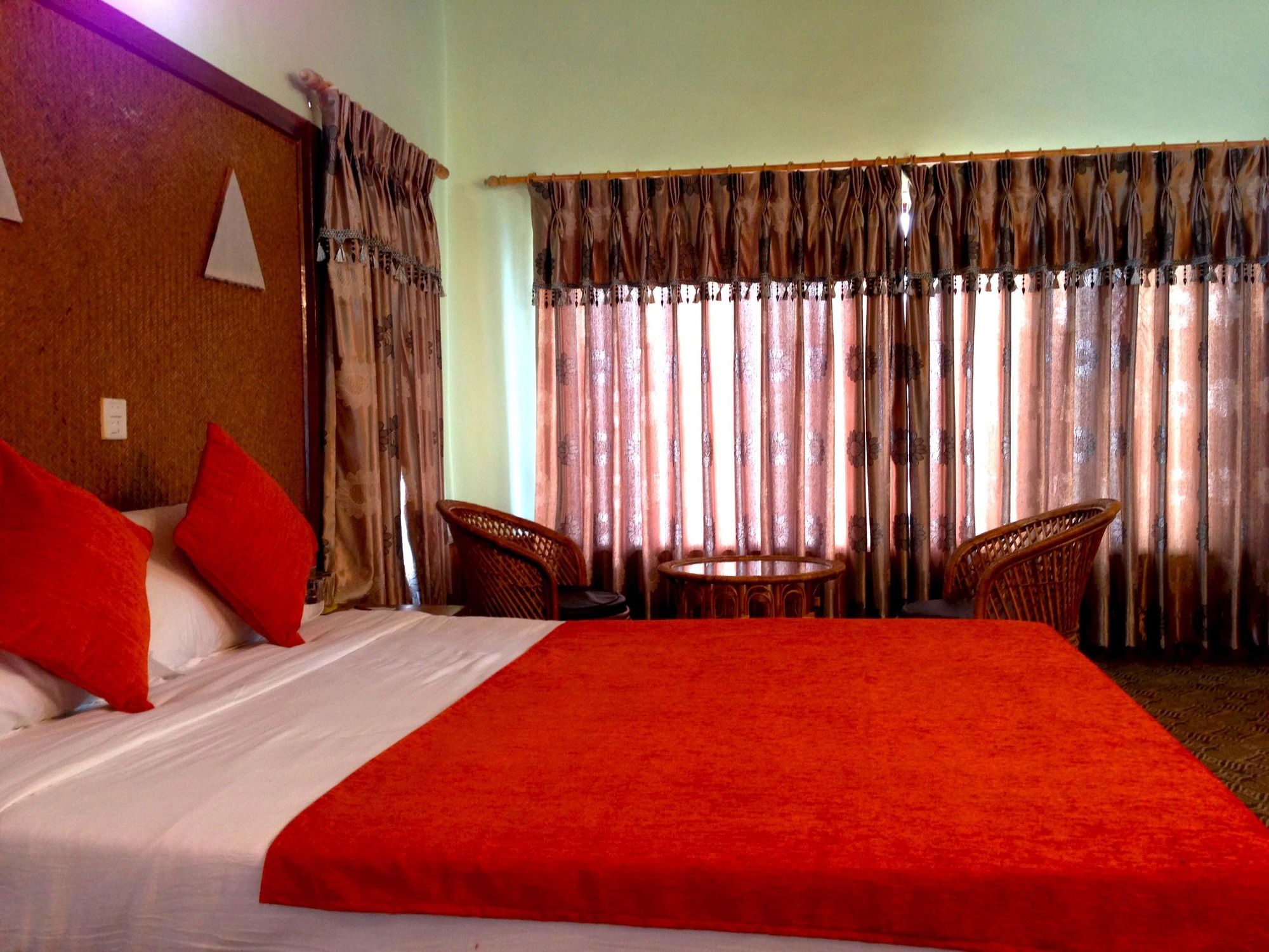 Himalayan Deurali Resort