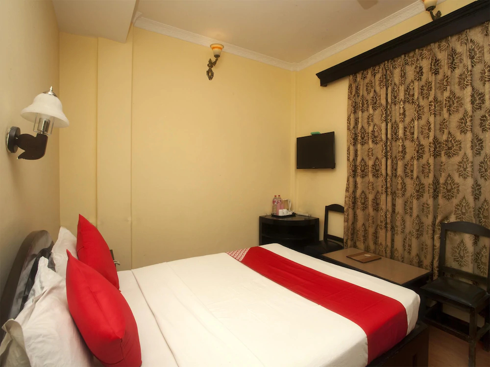 Hotel Bougainvillea by OYO Rooms