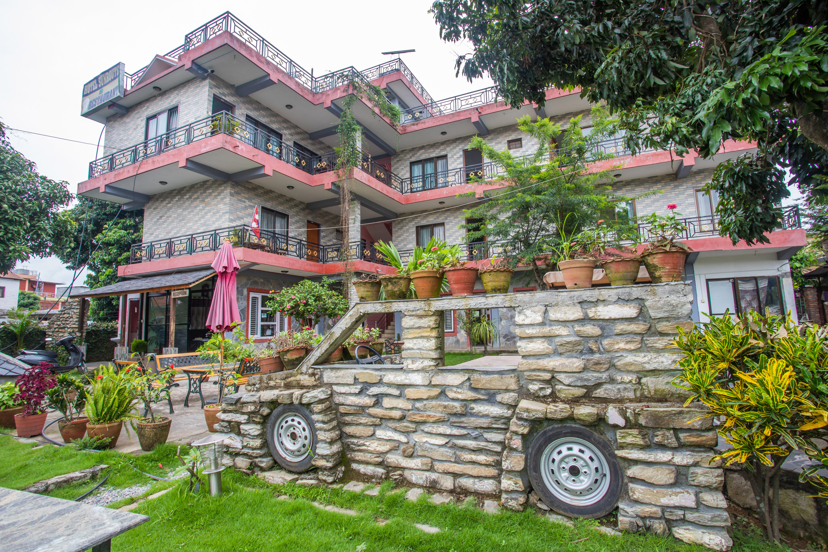 Hotel Glory Garden