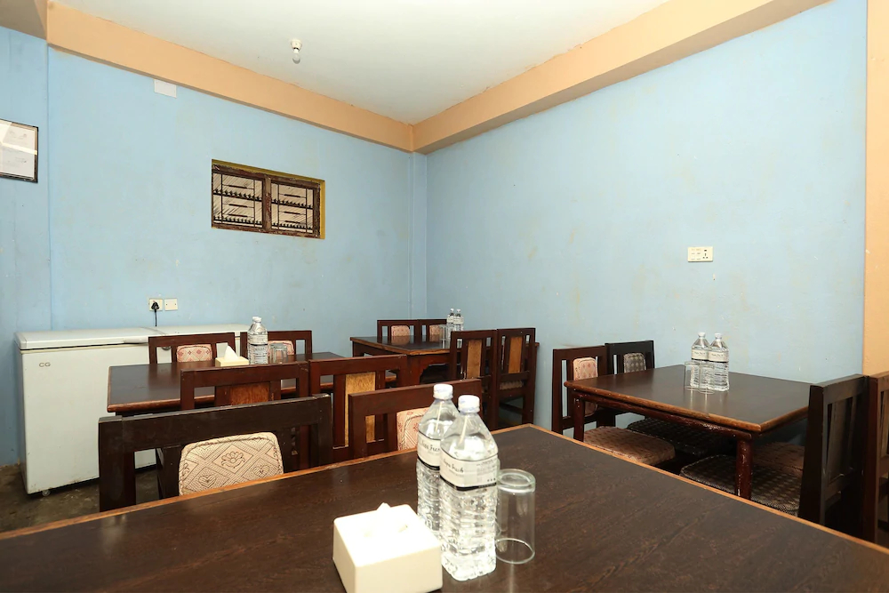 Hotel The Beehive by OYO Rooms