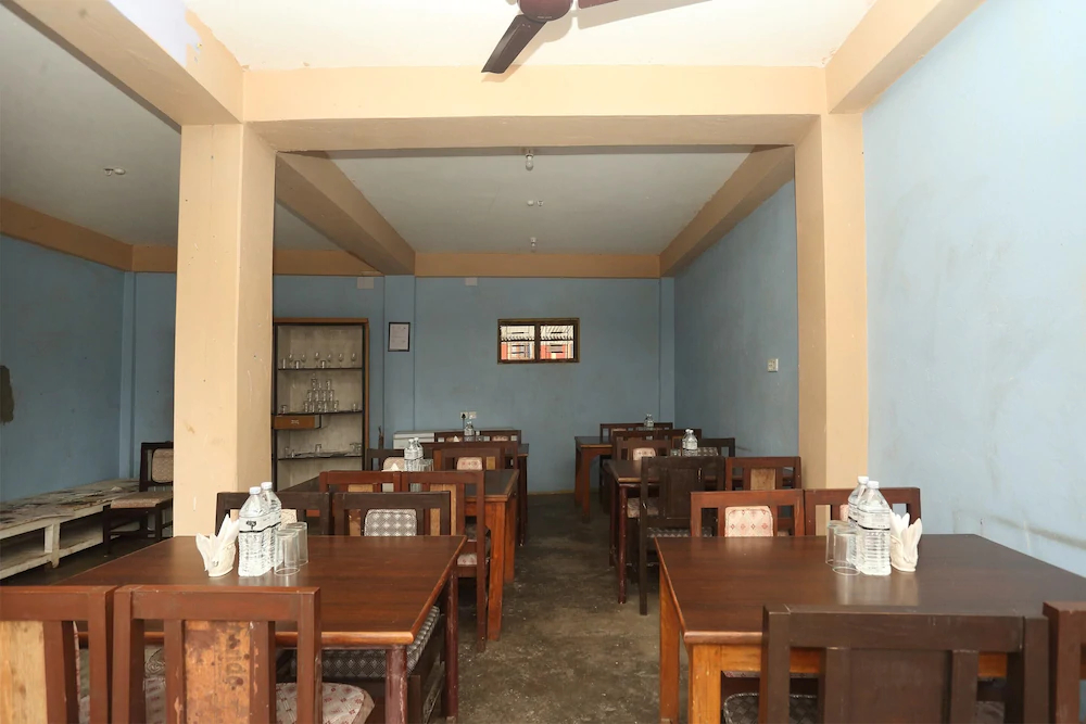 Hotel The Beehive by OYO Rooms