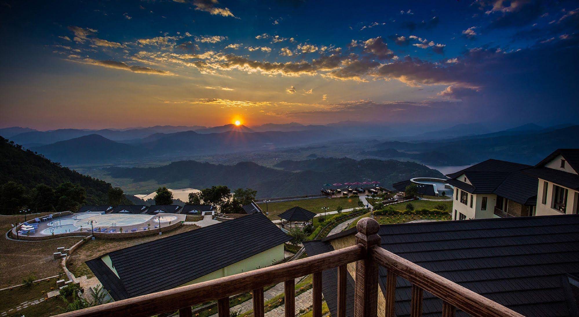 Rupakot Resort