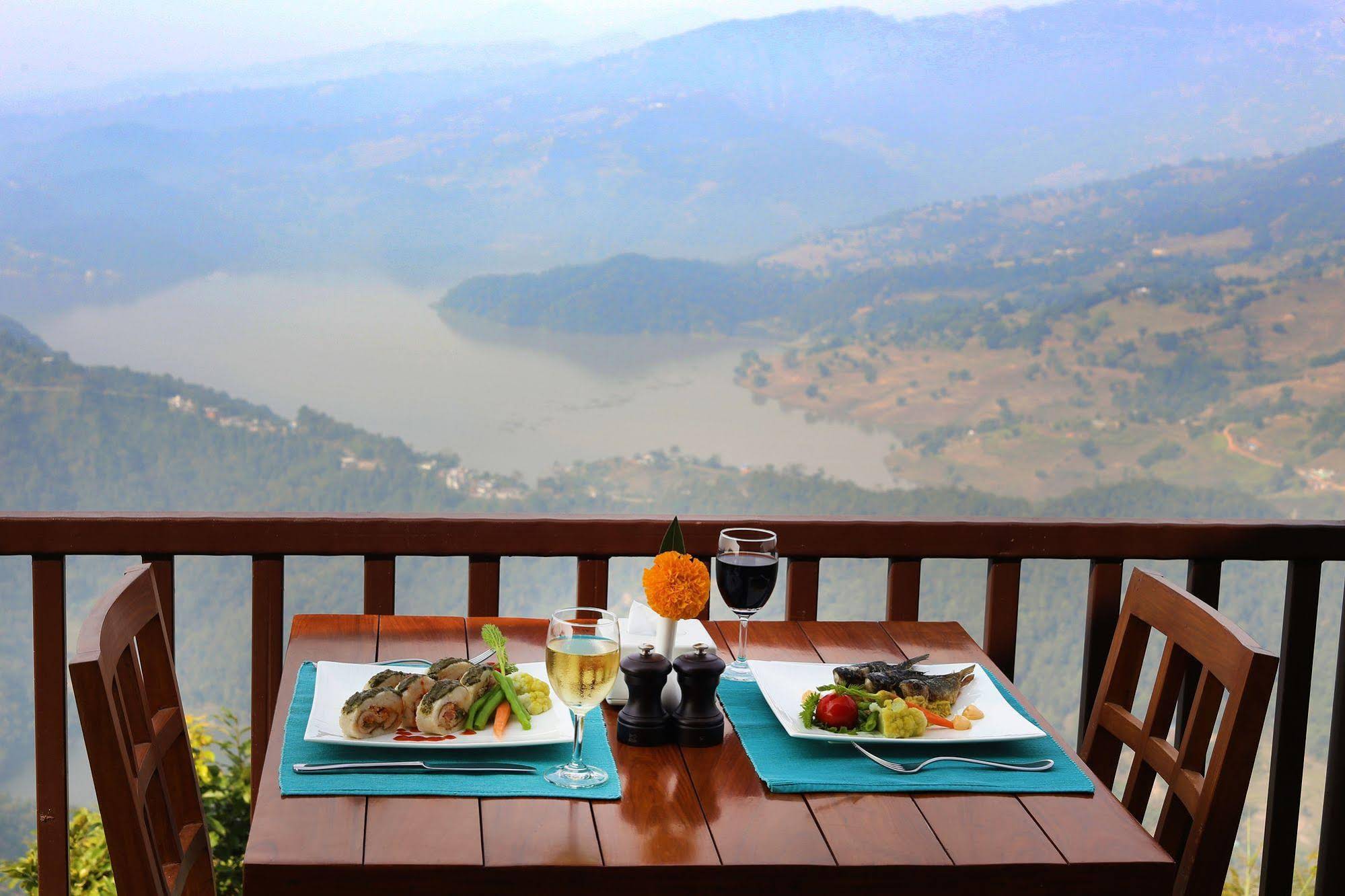 Rupakot Resort