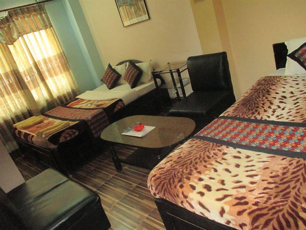 Hotel Budget Muliplex