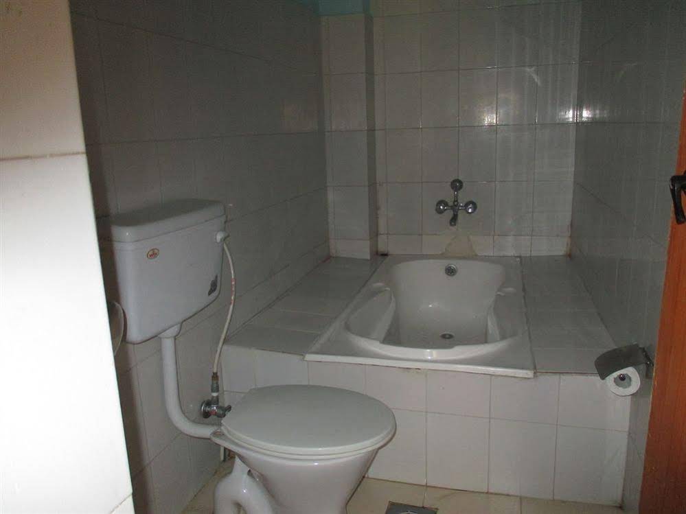 Hotel Budget Muliplex