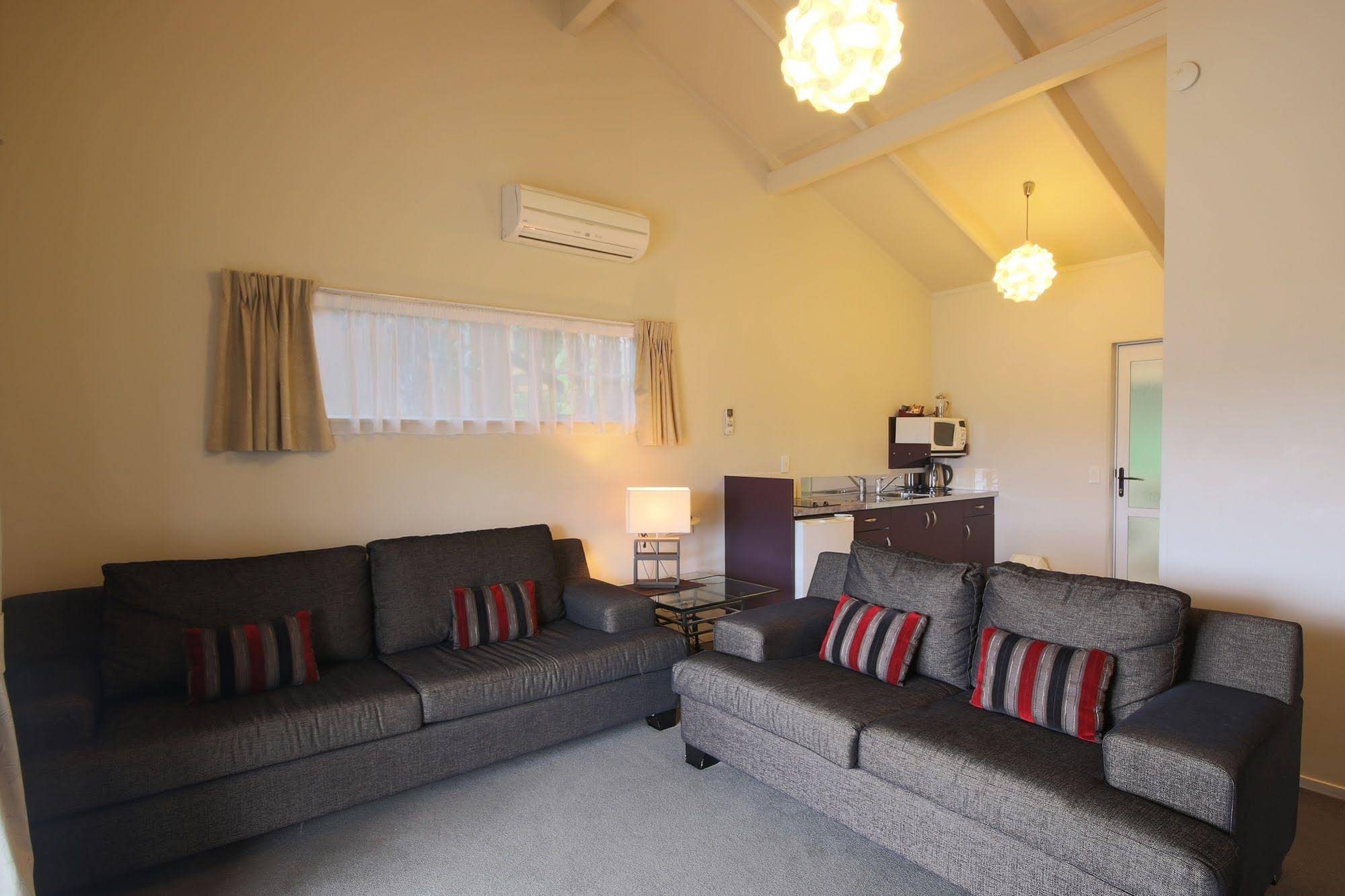 Anchor Lodge