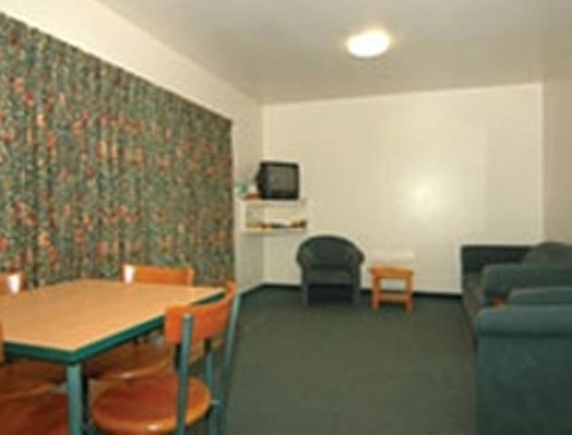Coromandel Court