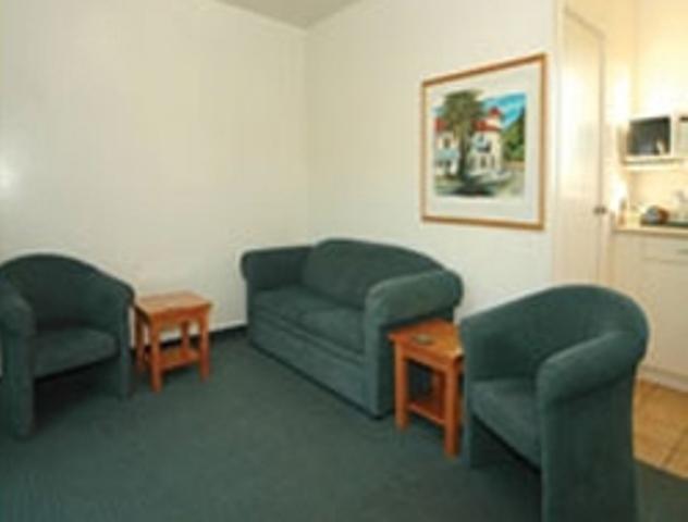 Coromandel Court