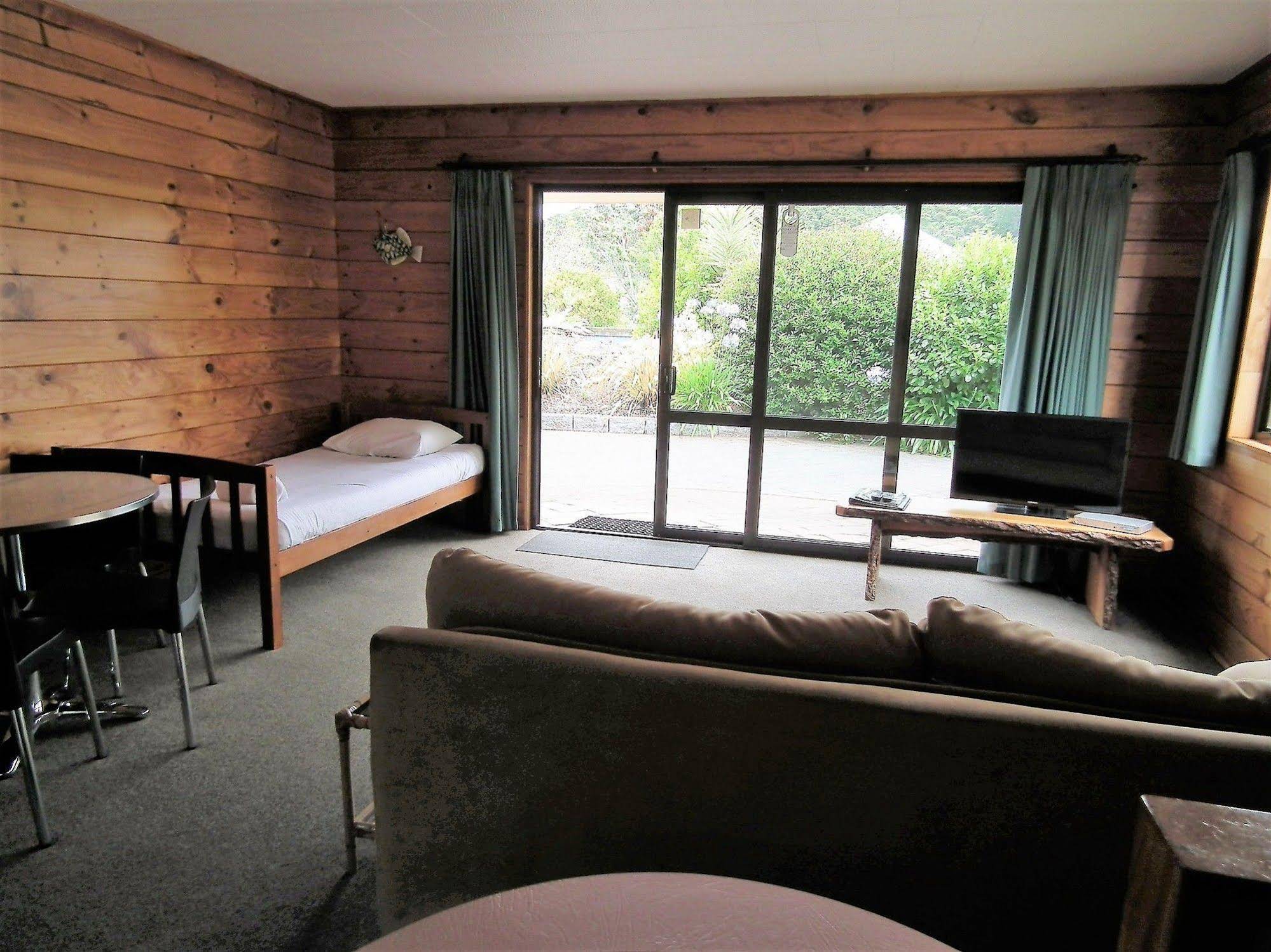 Coromandel TOP 10 Holiday Park