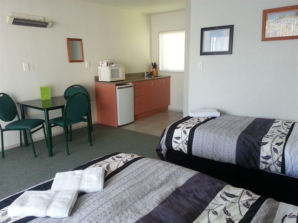 Blake Court Motel