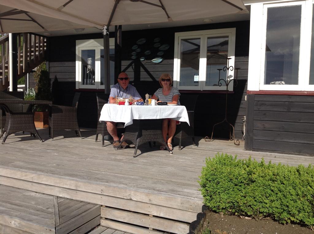 Brenton Lodge