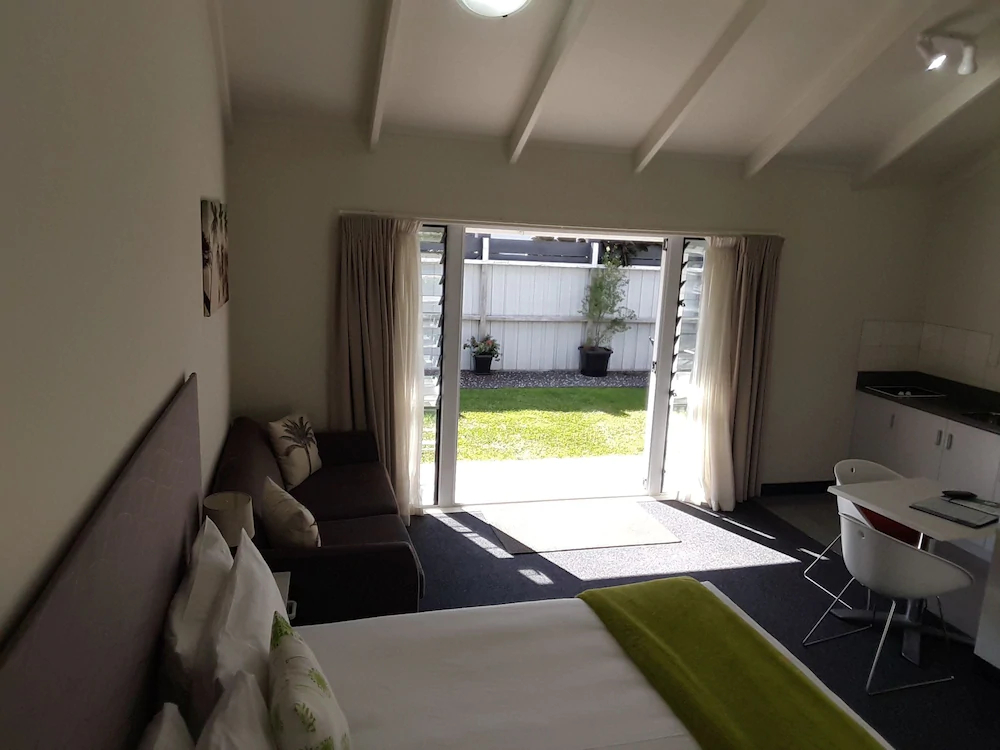 Southpacific Motel and Conferance Centre