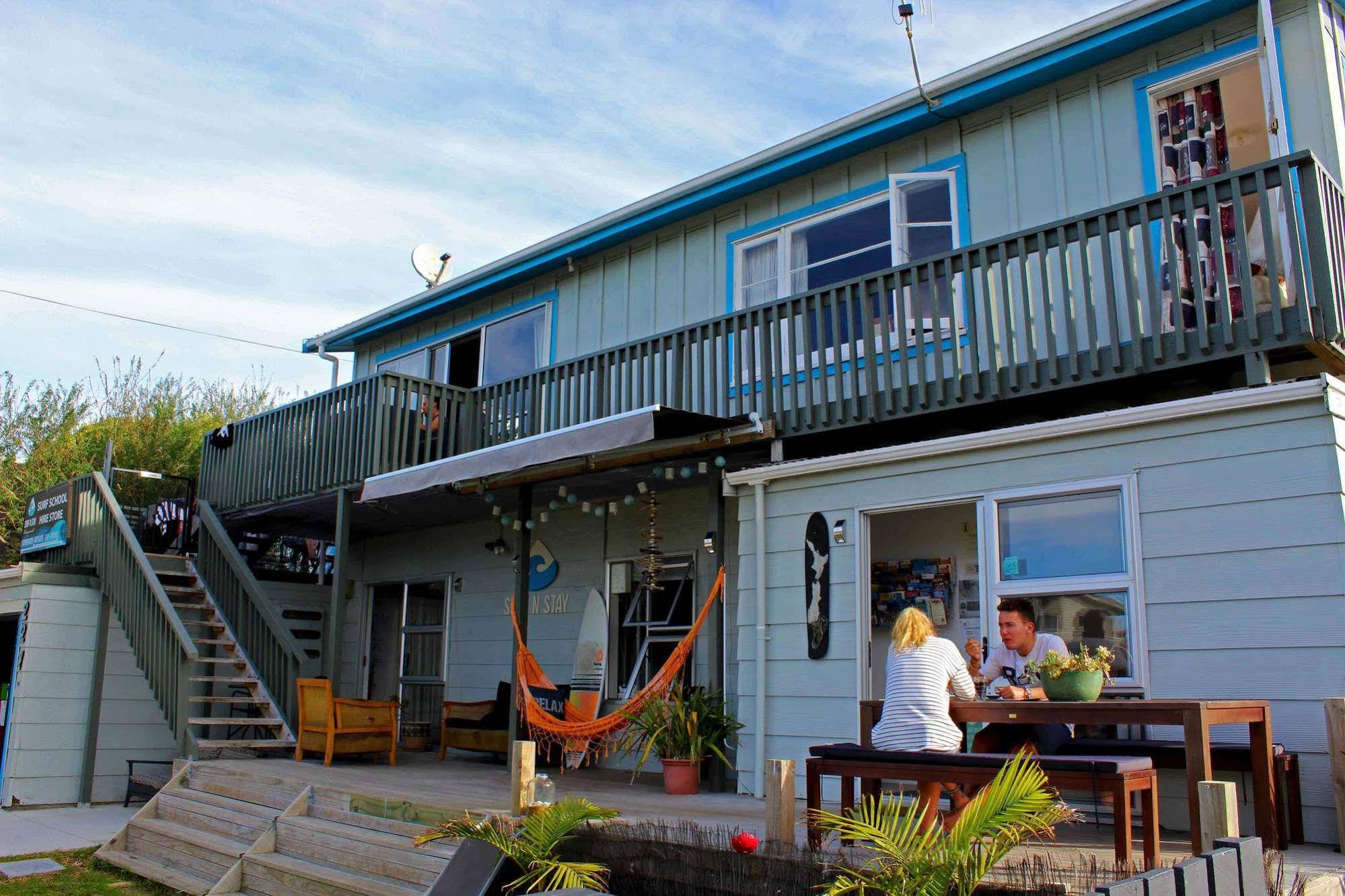 Surf N Stay Whangamata Hostel