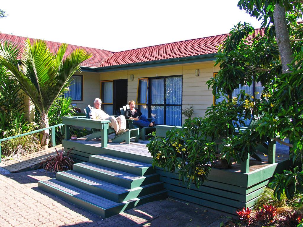 Aotearoa Lodge & Tours