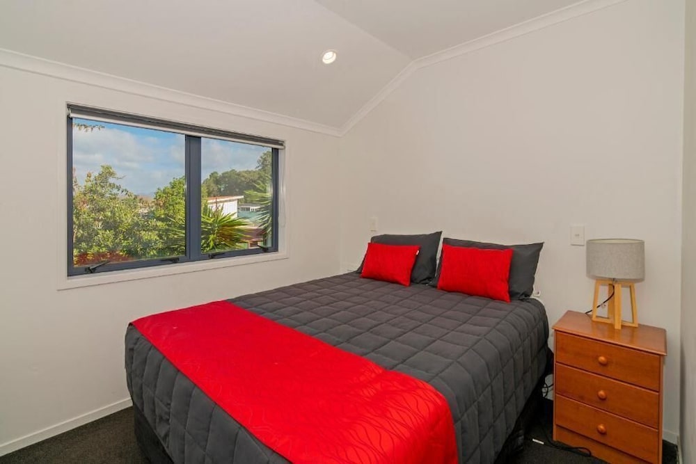 Bayside Holiday Units Whitianga