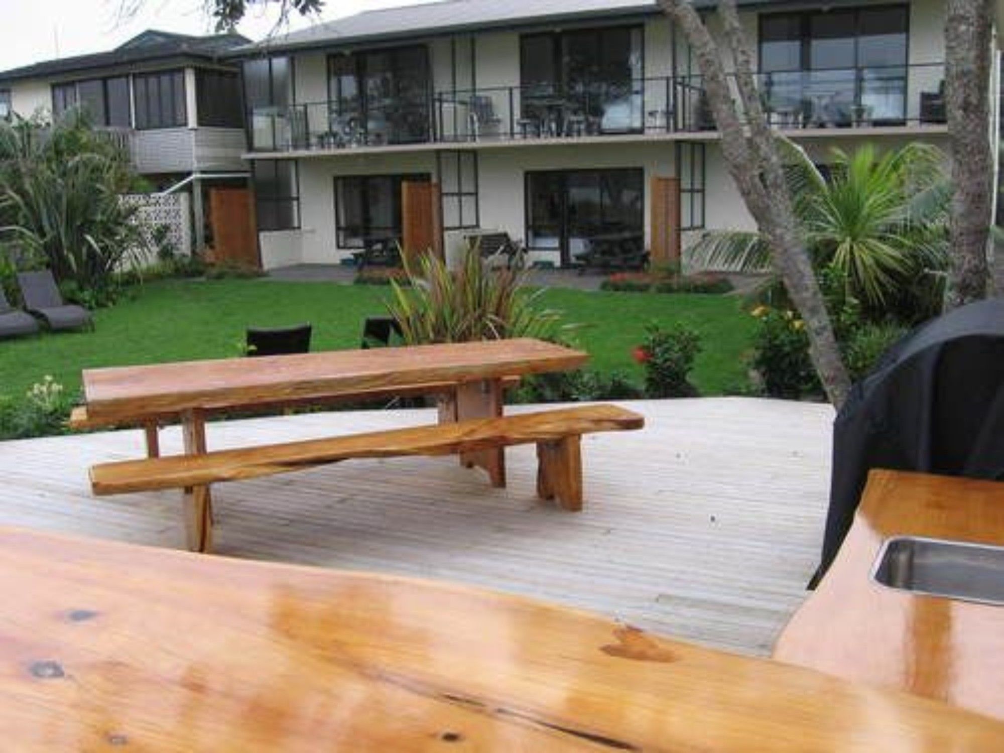 Beachfront Resort - Mercury Bay