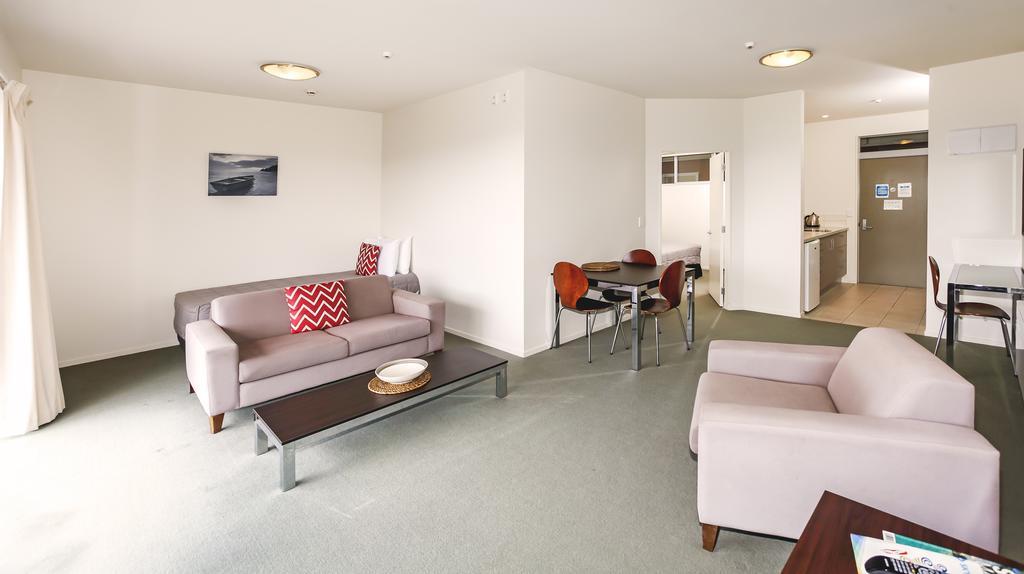 Beachside Resort Motel