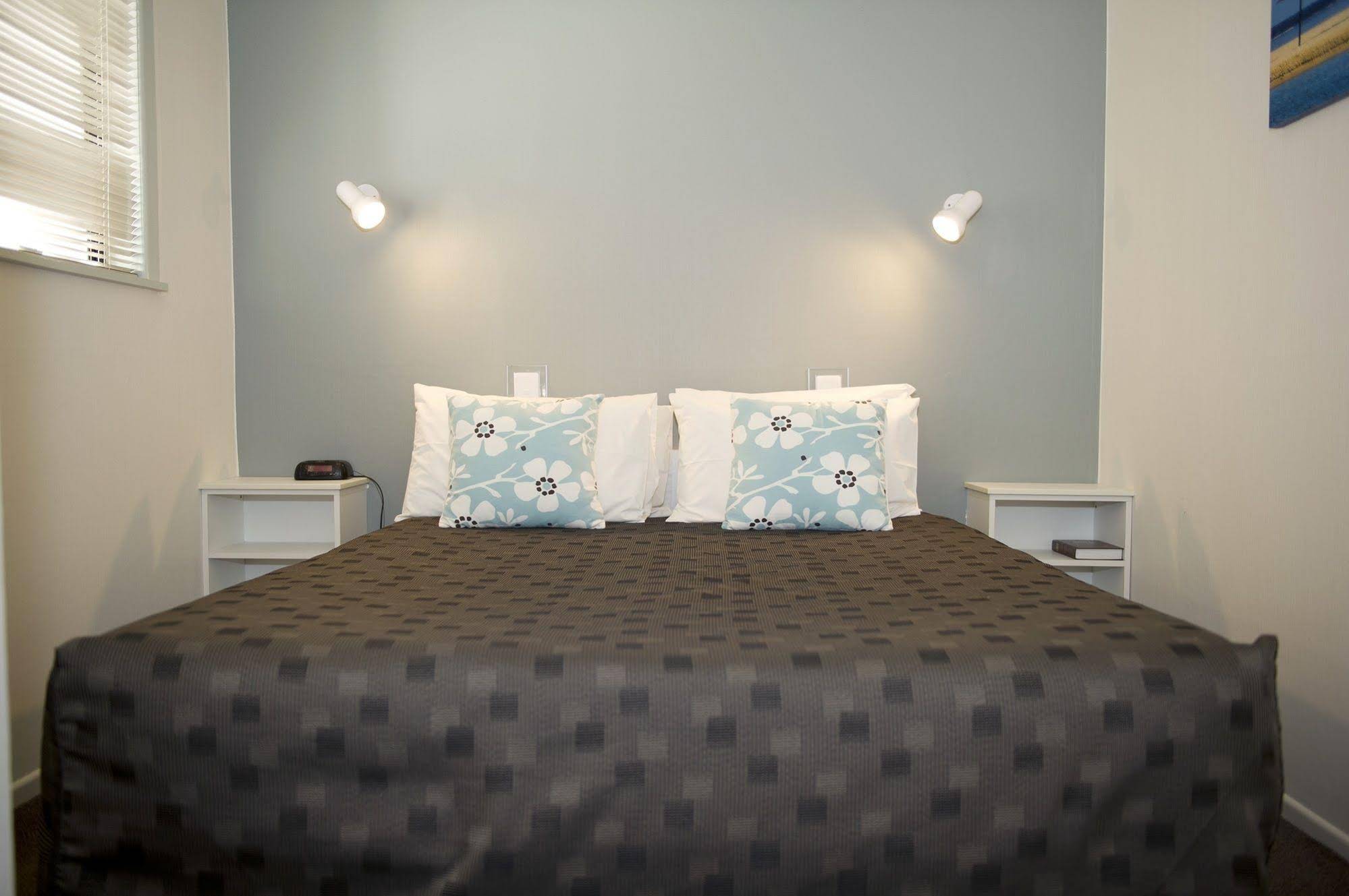 Oceanside Motel Whitianga