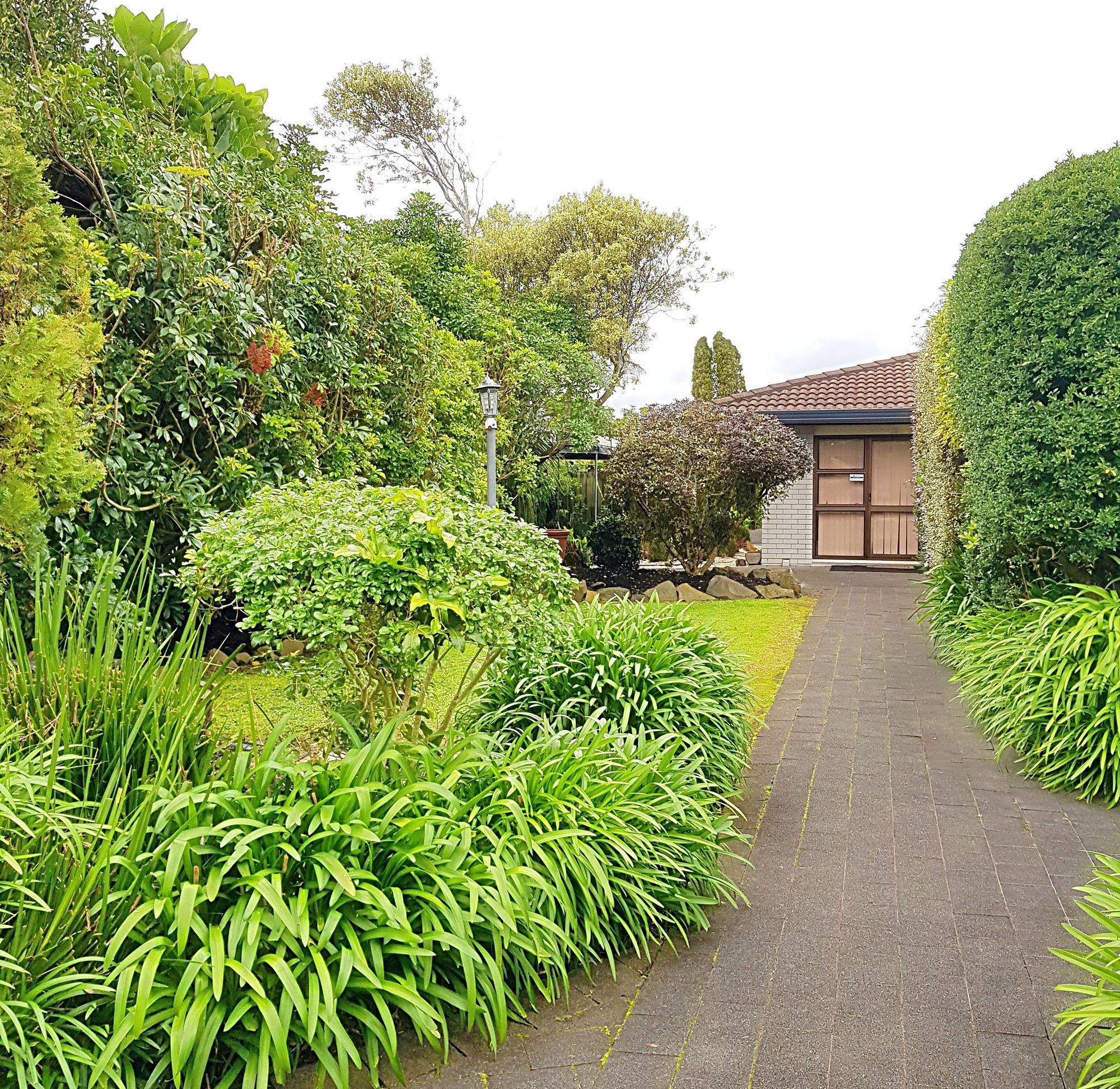 Airport Garden Inn Hotel & Conference Centre