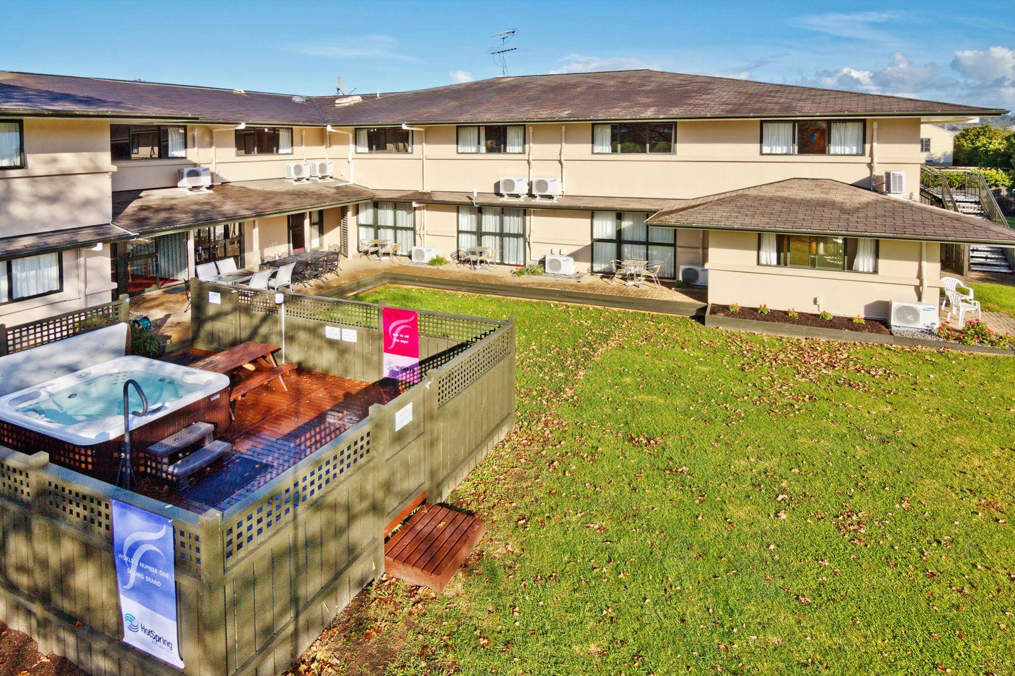 Albany Oak Motel
