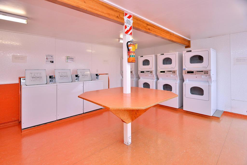 Auckland North Shore Motels & Holiday Park