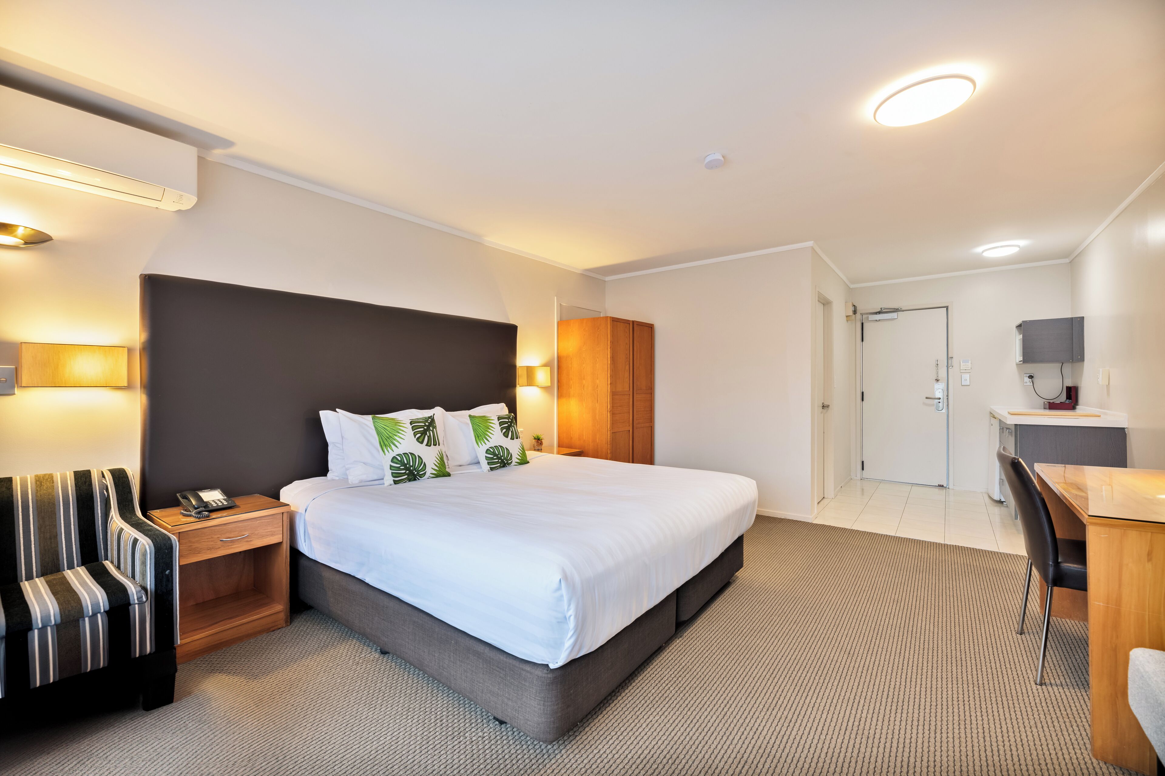 Best Western Newmarket Inn & Suites