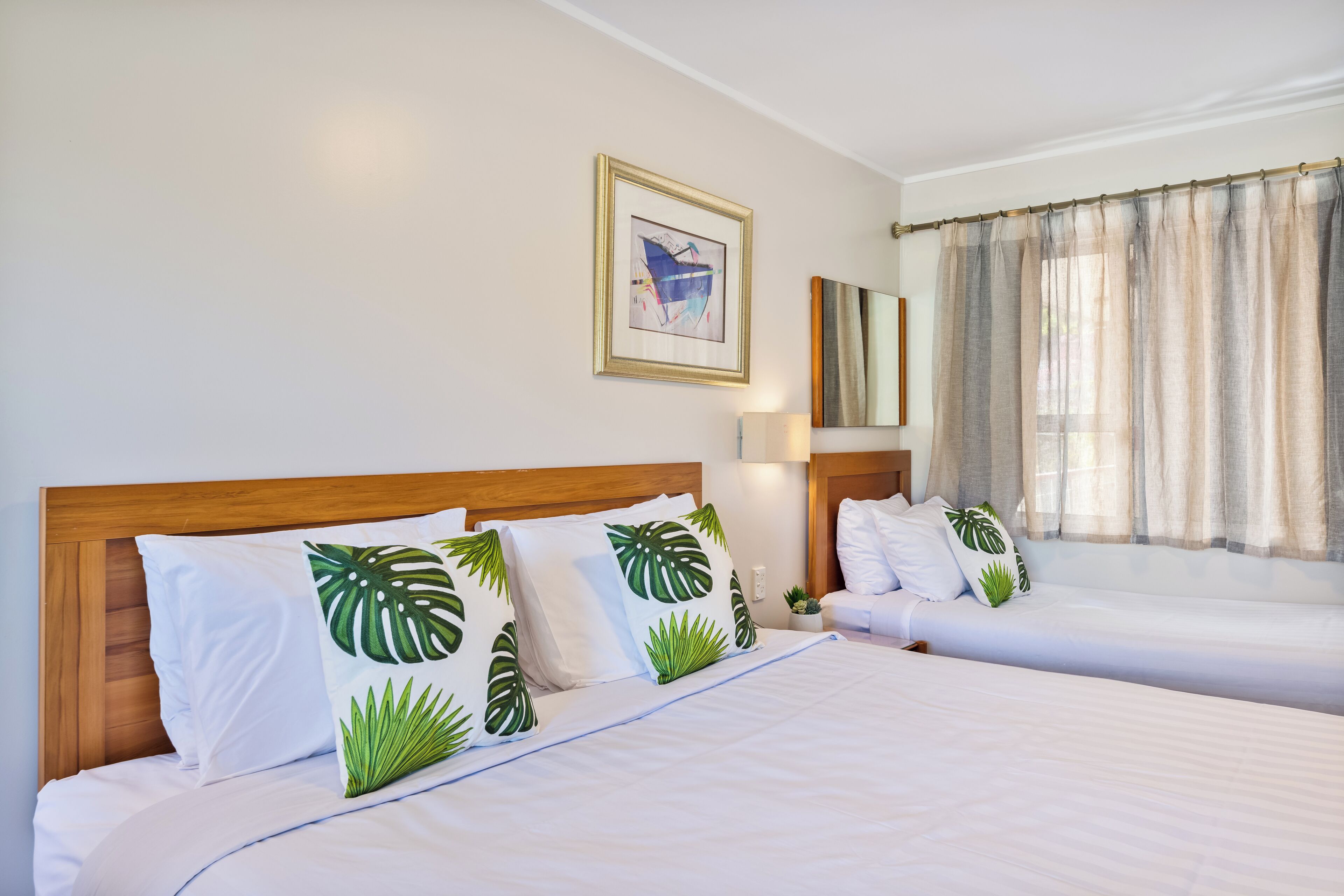 Best Western Newmarket Inn & Suites