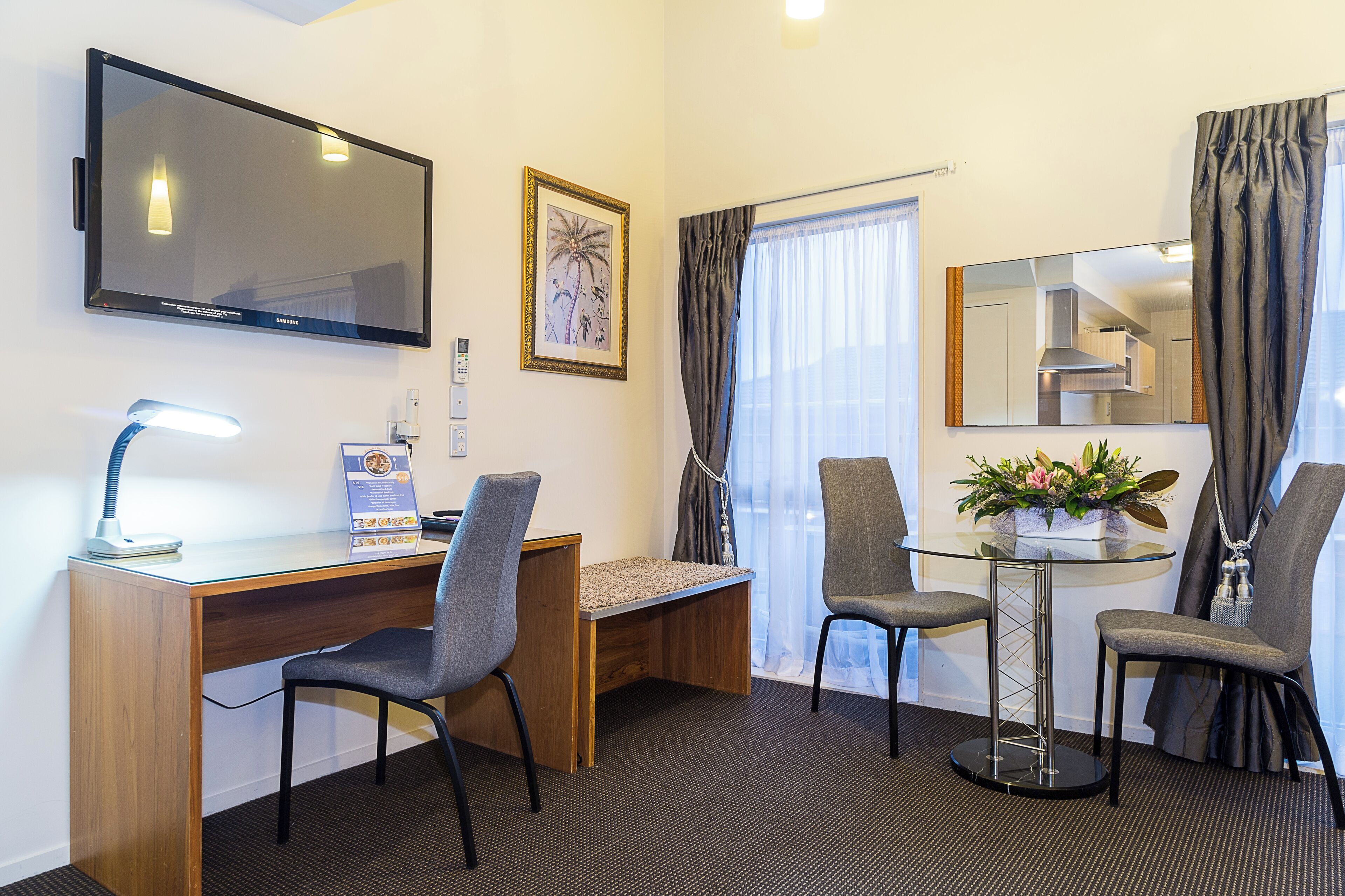 Best Western Newmarket Inn & Suites