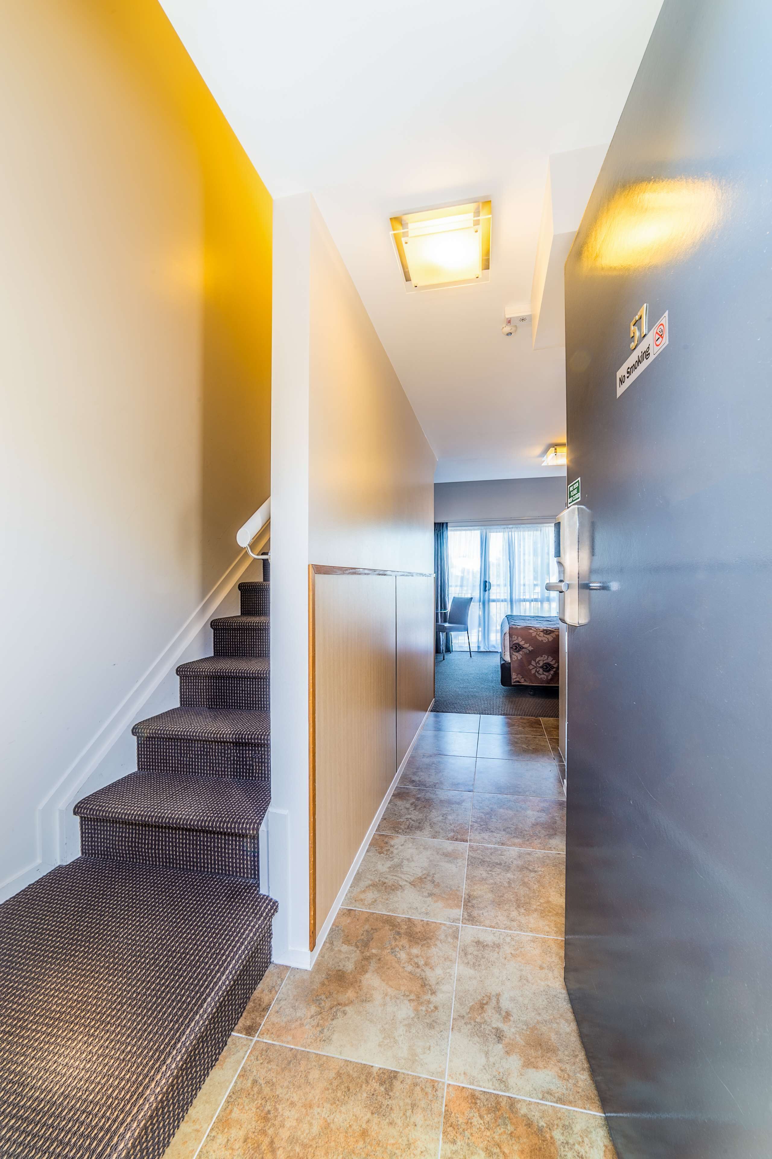 Best Western Newmarket Inn & Suites