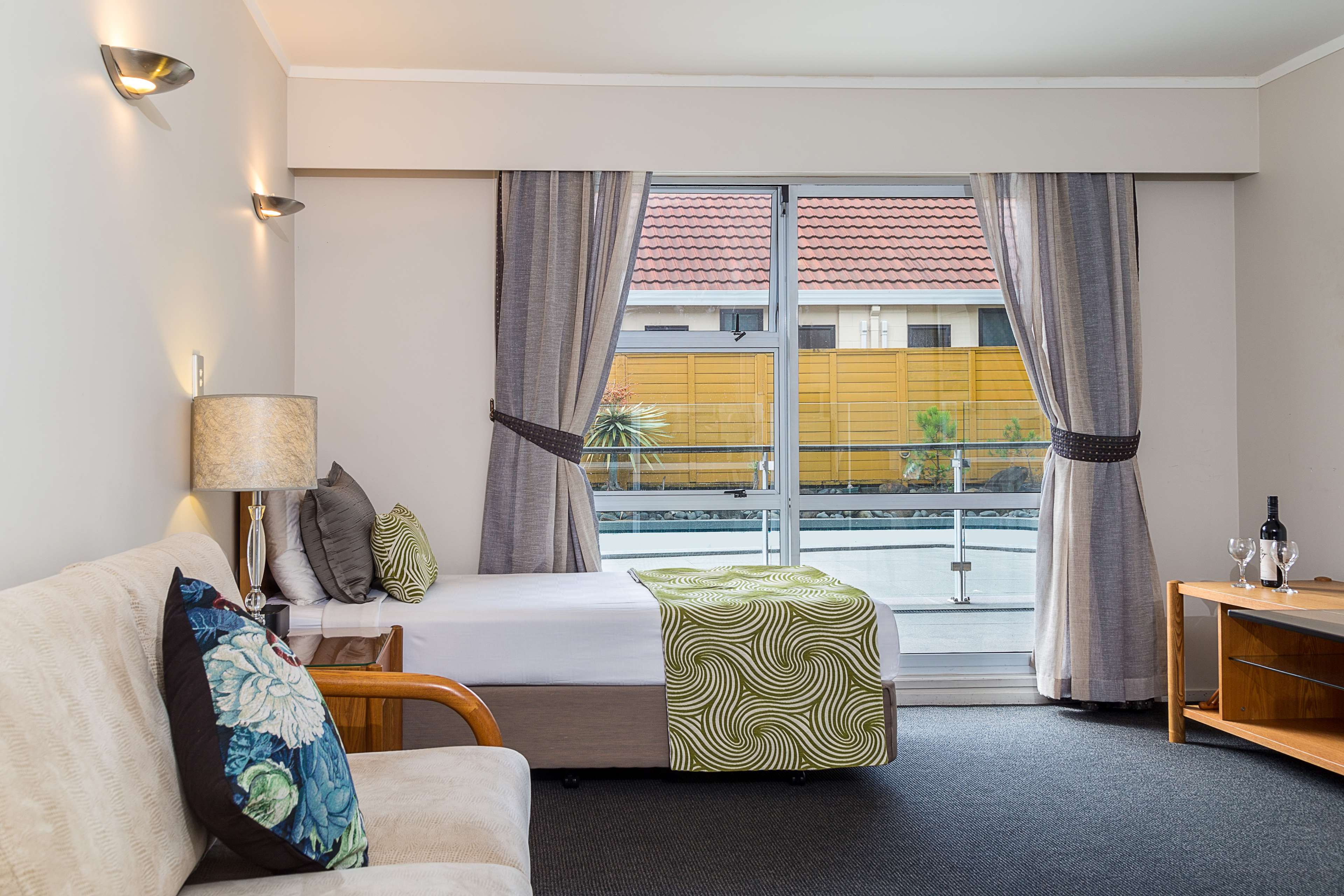 Best Western Newmarket Inn & Suites