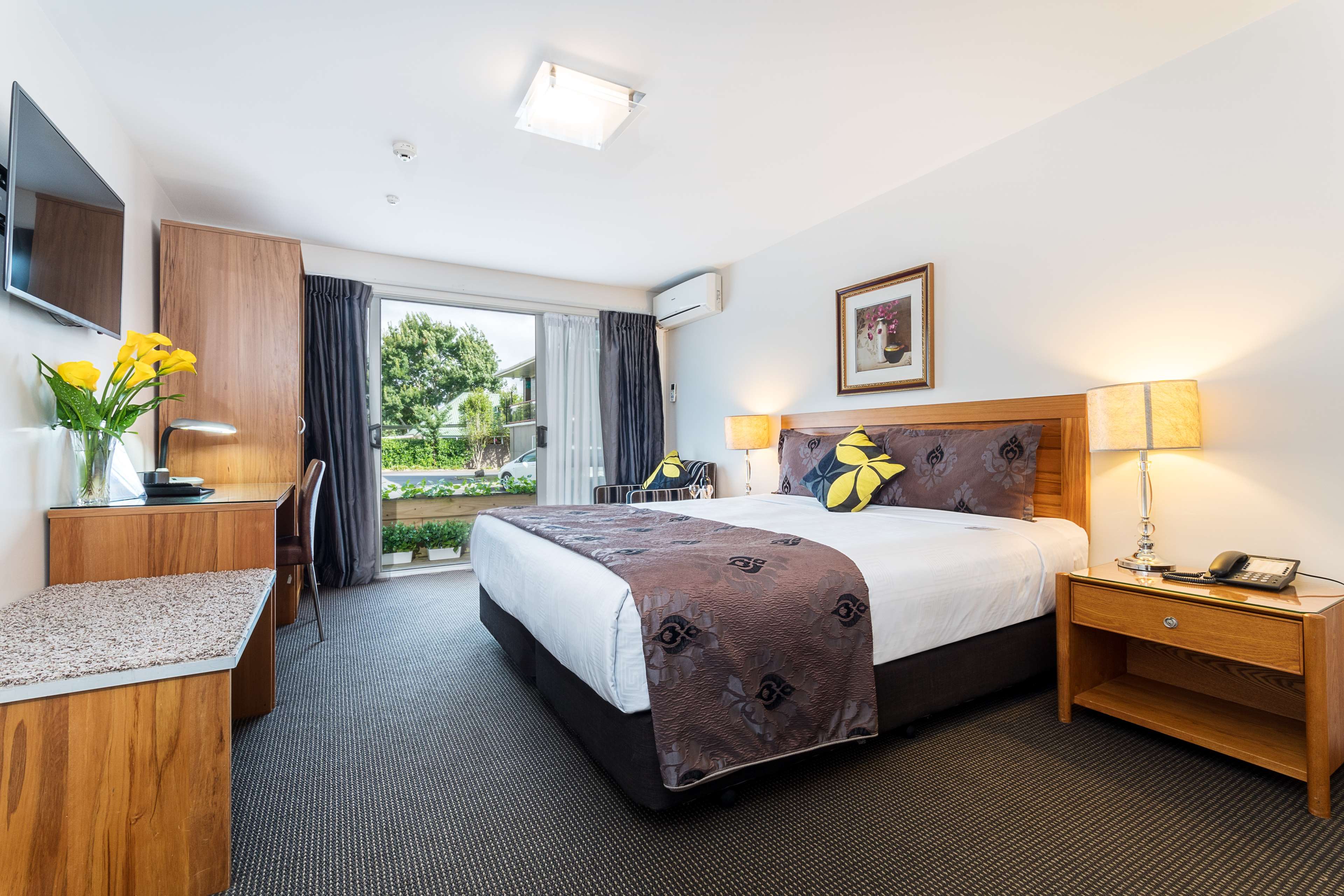Best Western Newmarket Inn & Suites