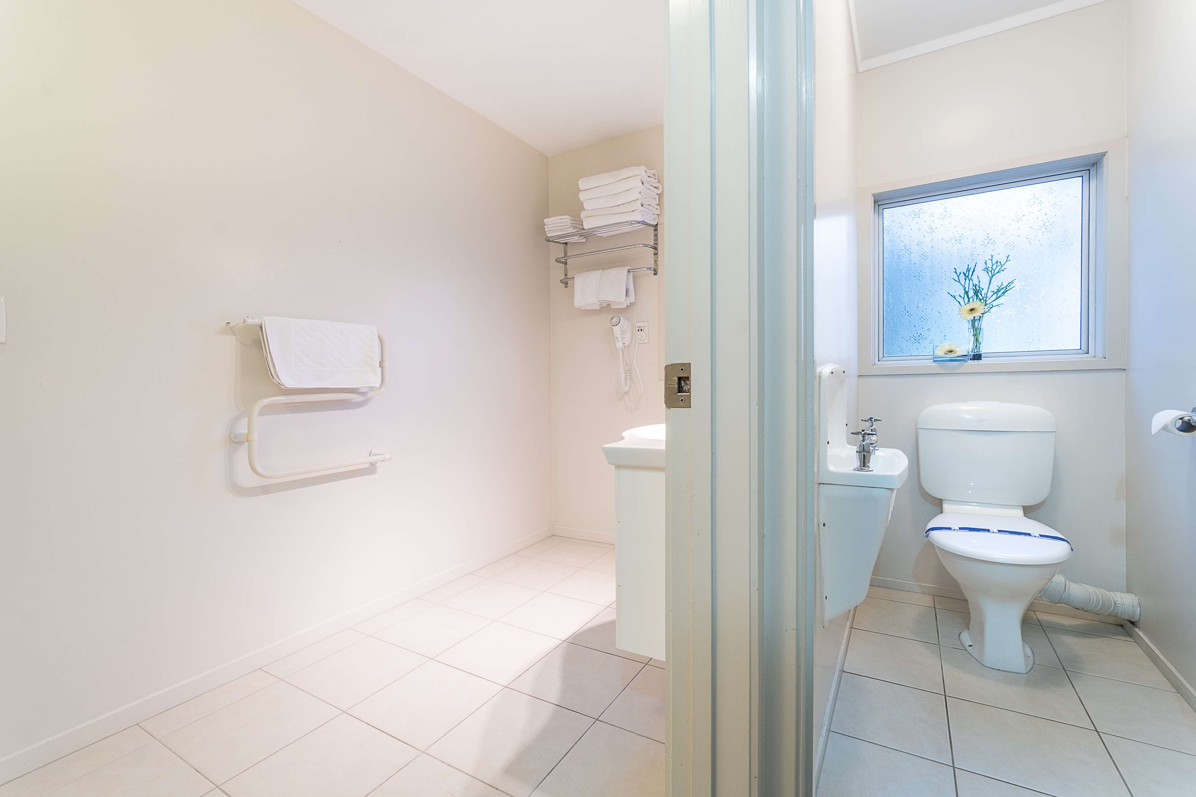 Best Western Newmarket Inn & Suites