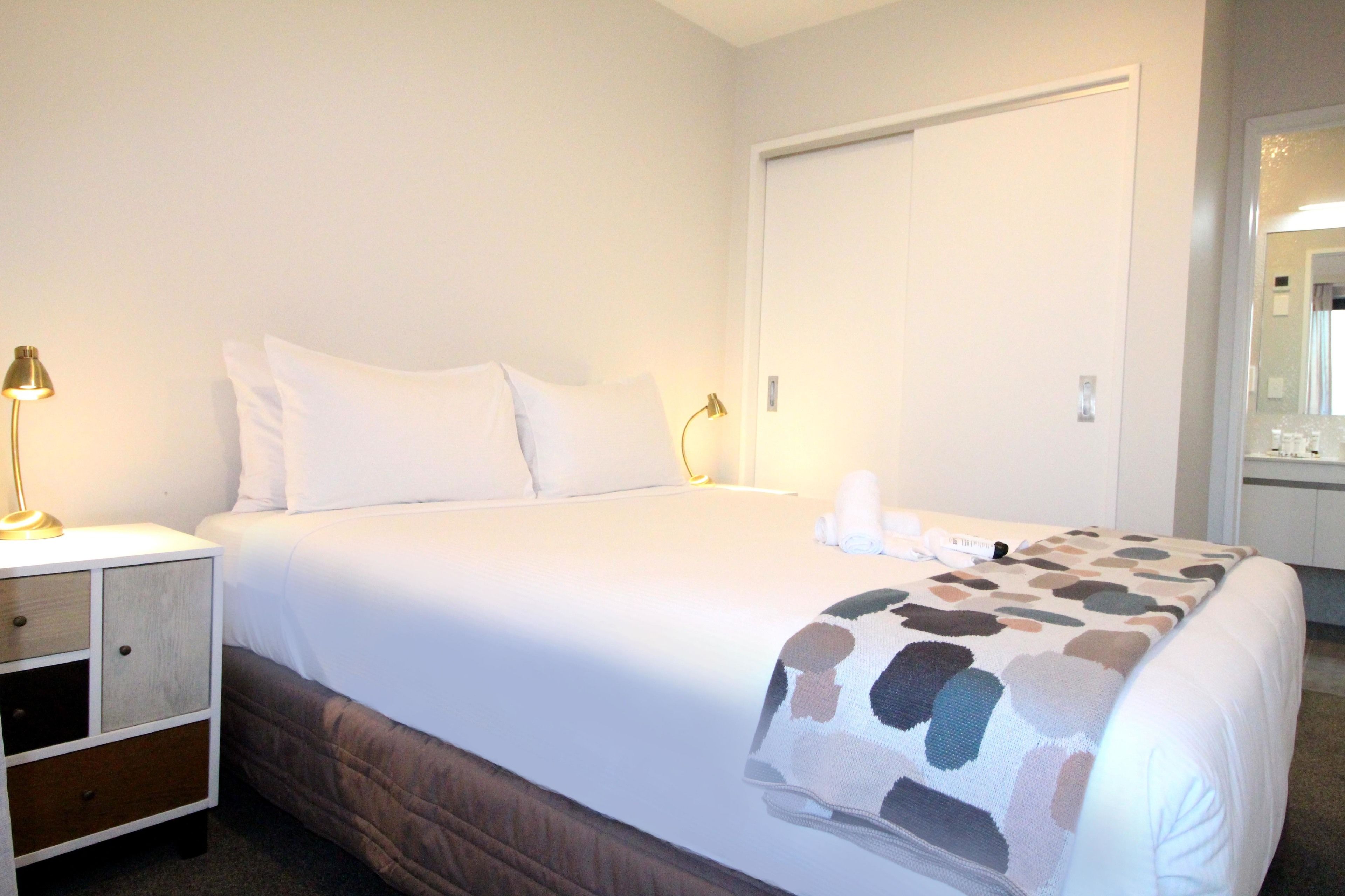 Fernz Motel