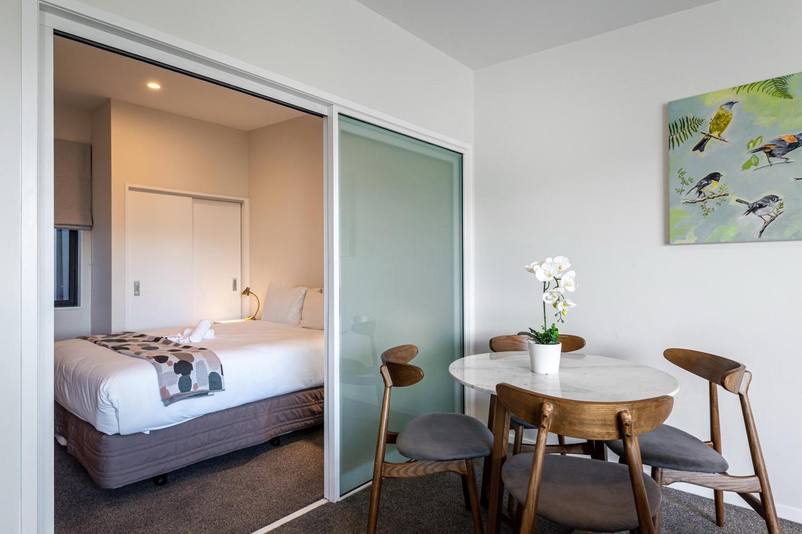Fernz Motel