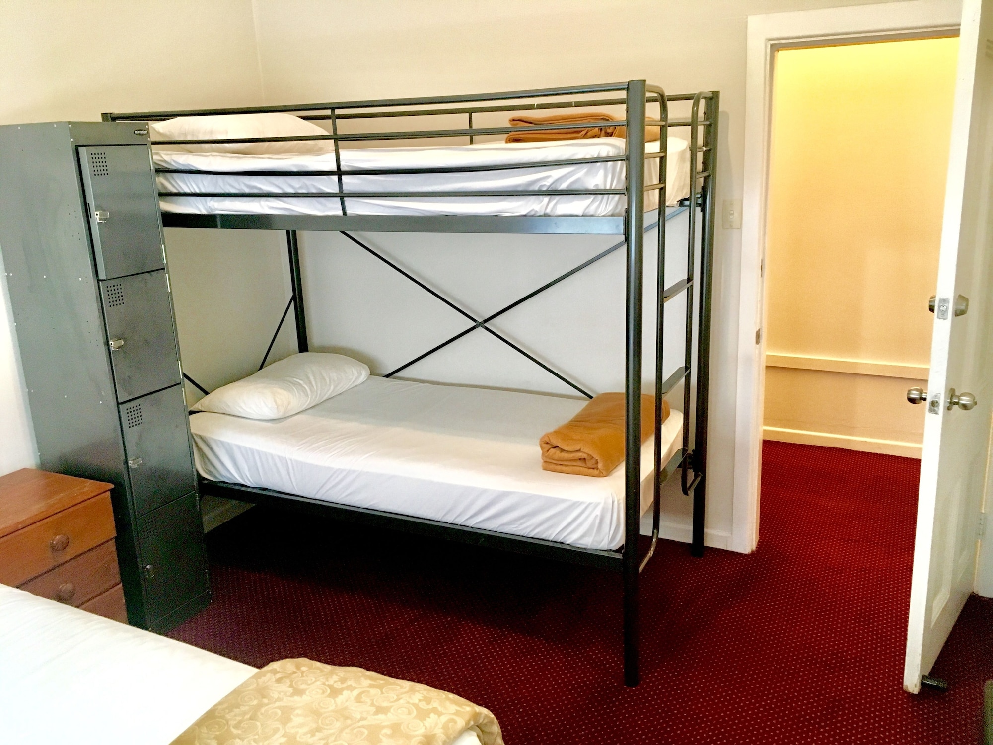 Freemans Backpackers Lodge